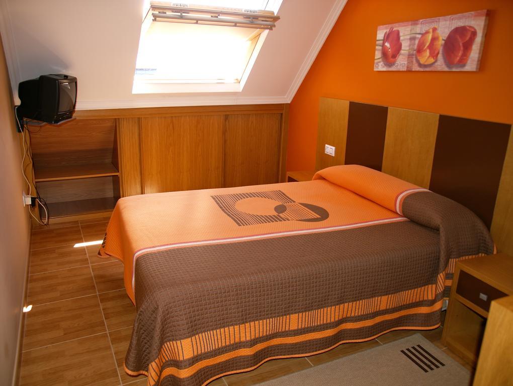 Apartamentos Barrosa II Portonovo Habitación foto