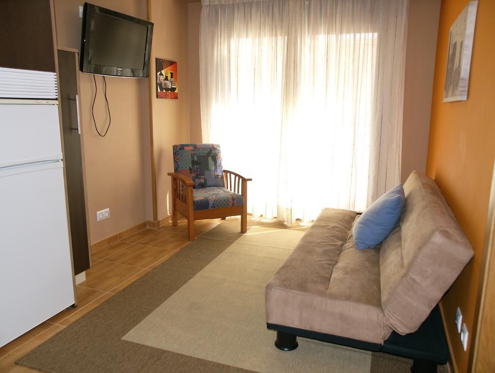 Apartamentos Barrosa II Portonovo Habitación foto